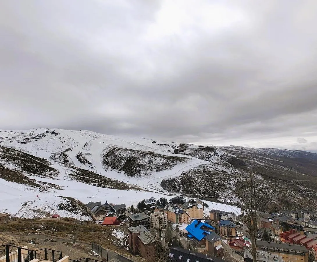 Edificio Los Valles - A 50 Metros De La Silla De Zona Alta Sierra Nevada